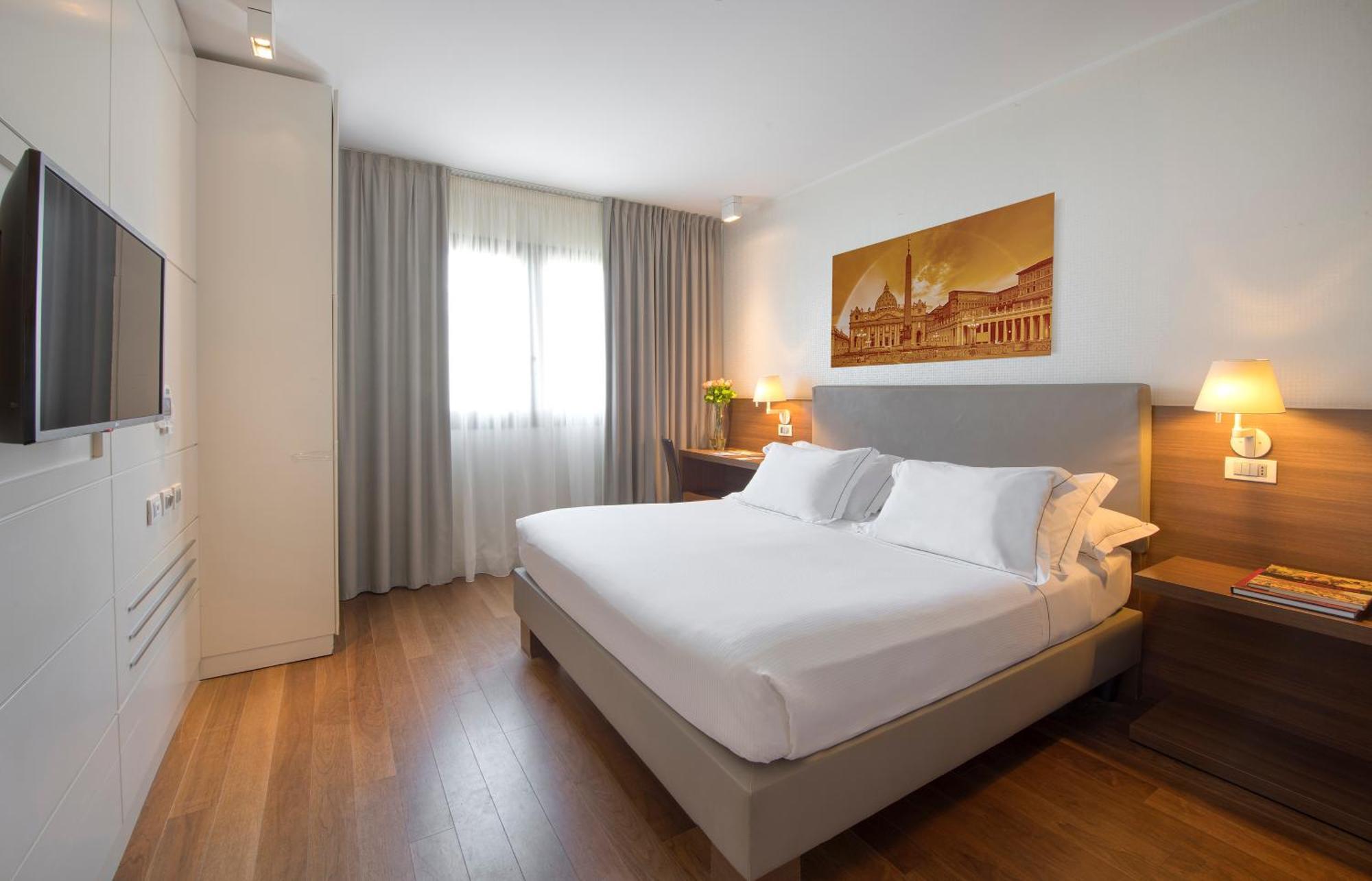 H10 Roma Citta Hotel Ngoại thất bức ảnh