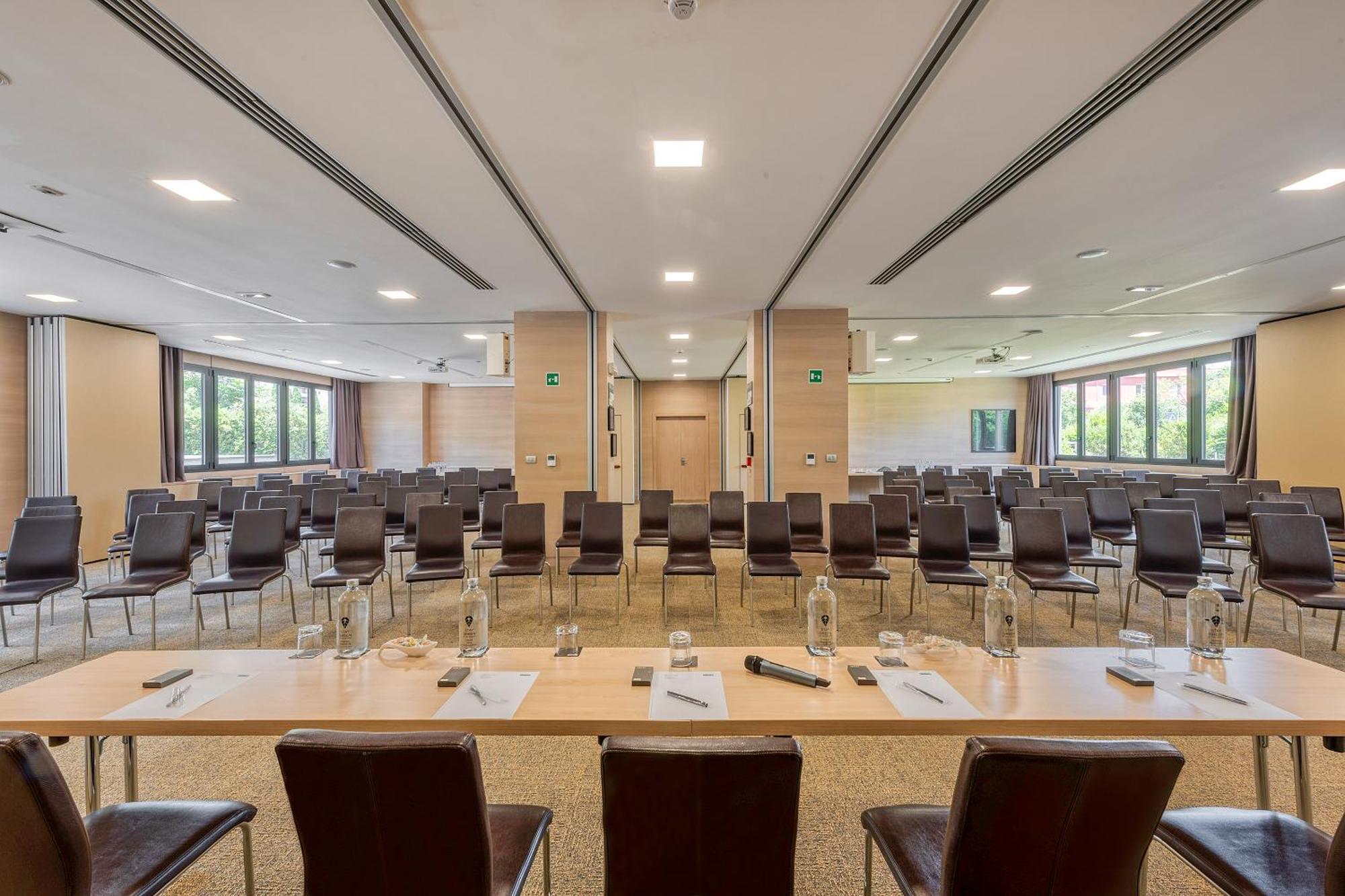 H10 Roma Citta Hotel Ngoại thất bức ảnh