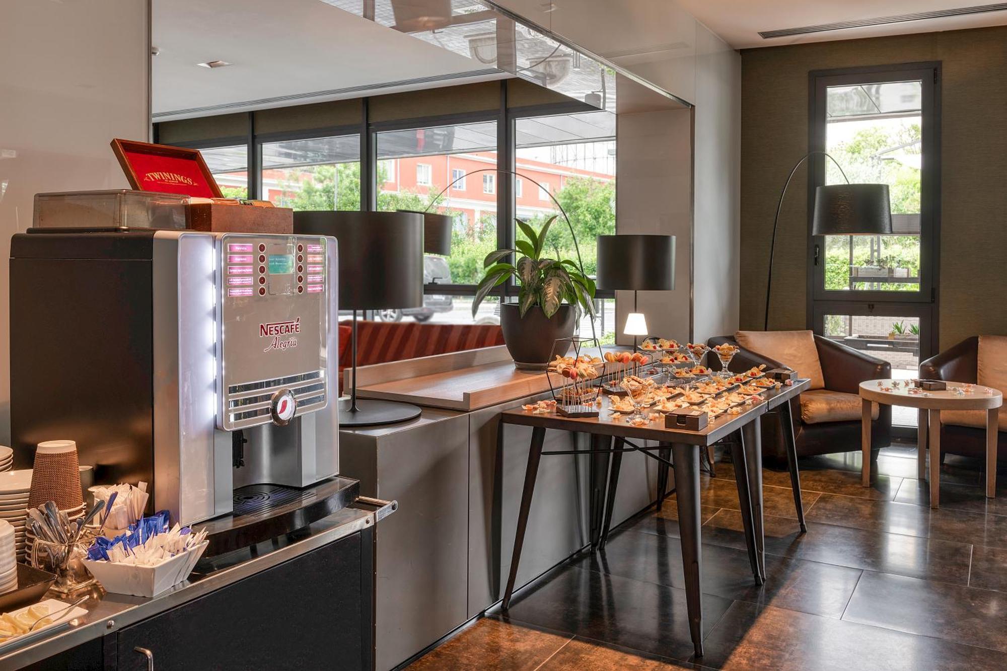 H10 Roma Citta Hotel Ngoại thất bức ảnh