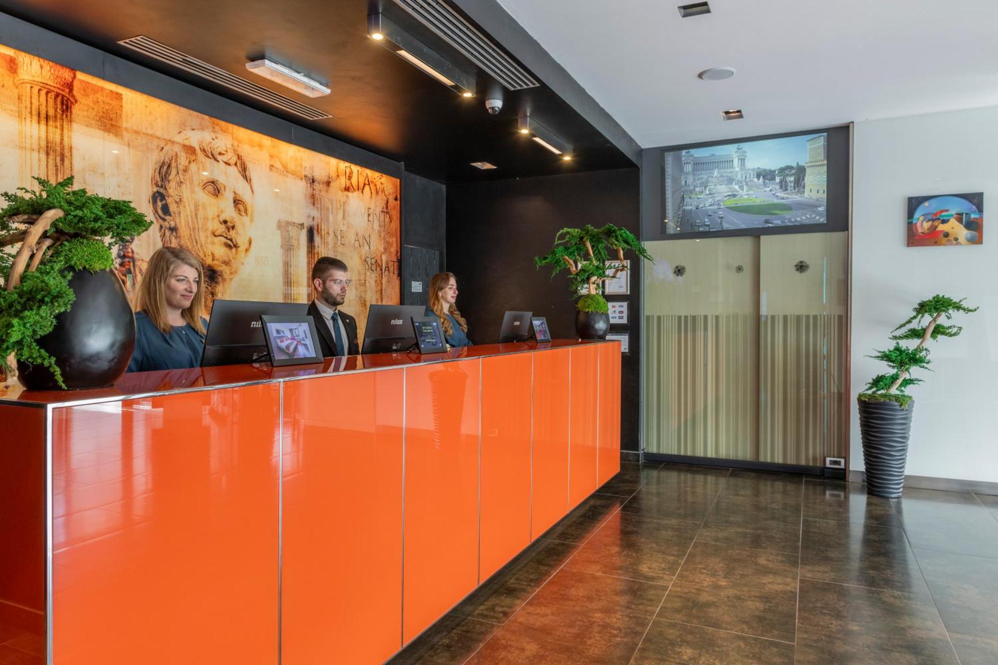 H10 Roma Citta Hotel Ngoại thất bức ảnh