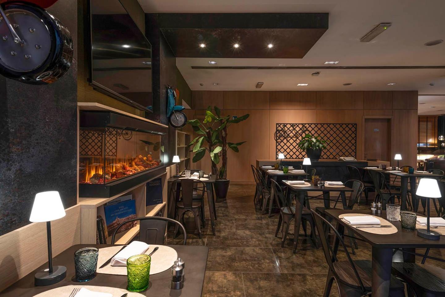 H10 Roma Citta Hotel Ngoại thất bức ảnh