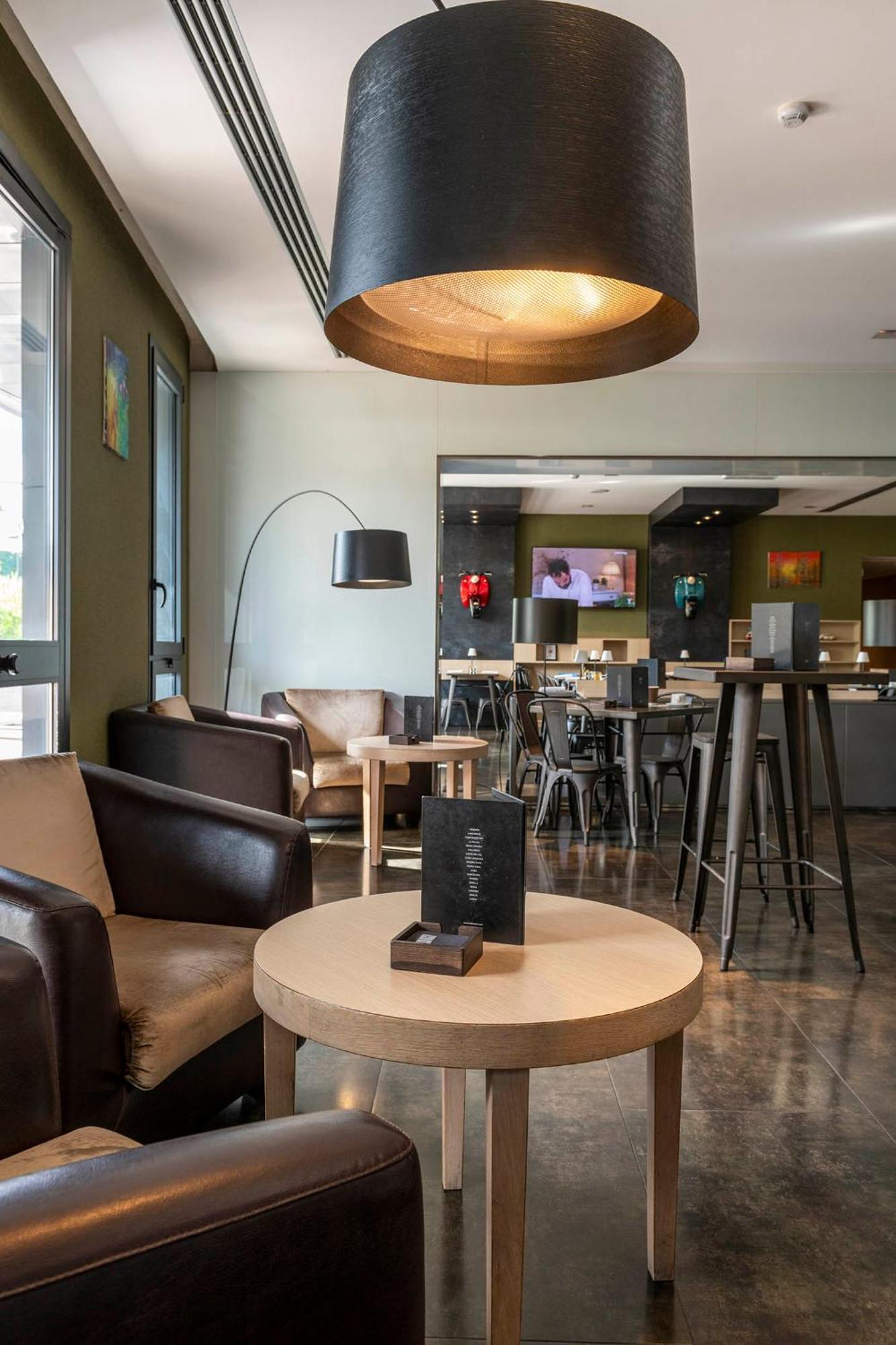 H10 Roma Citta Hotel Ngoại thất bức ảnh
